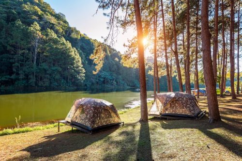 https://hilltopcamplembang.com/tempat-camping-di-lembang-bandung-murah/