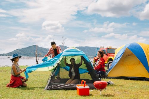 https://hilltopcamplembang.com/tempat-camping-di-lembang-bandung-murah/