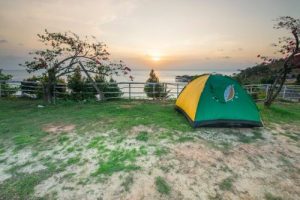 hilltop camp lembang